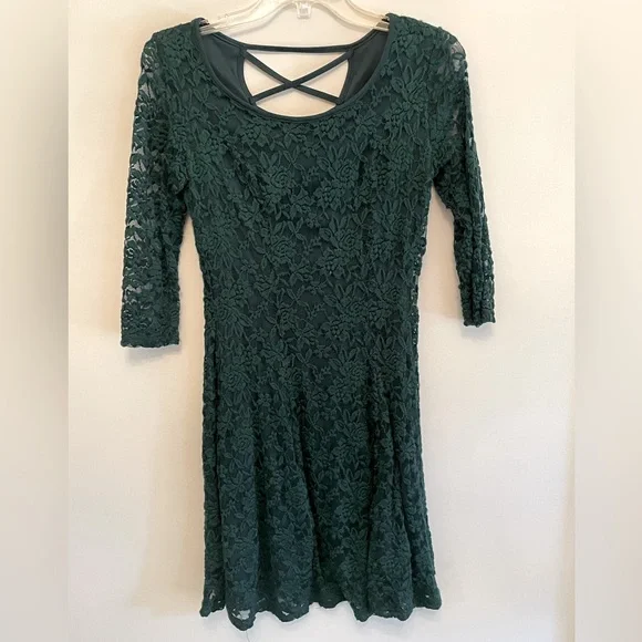 emerald green halter neck prom dress Lila Dark Green Knotted Front Soft Crepe Maxi Dress main image 0